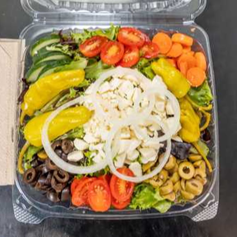 Fresh Greek Salad: A Mediterranean Delight